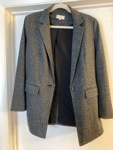 Grey and black houndstooth knit blazer 